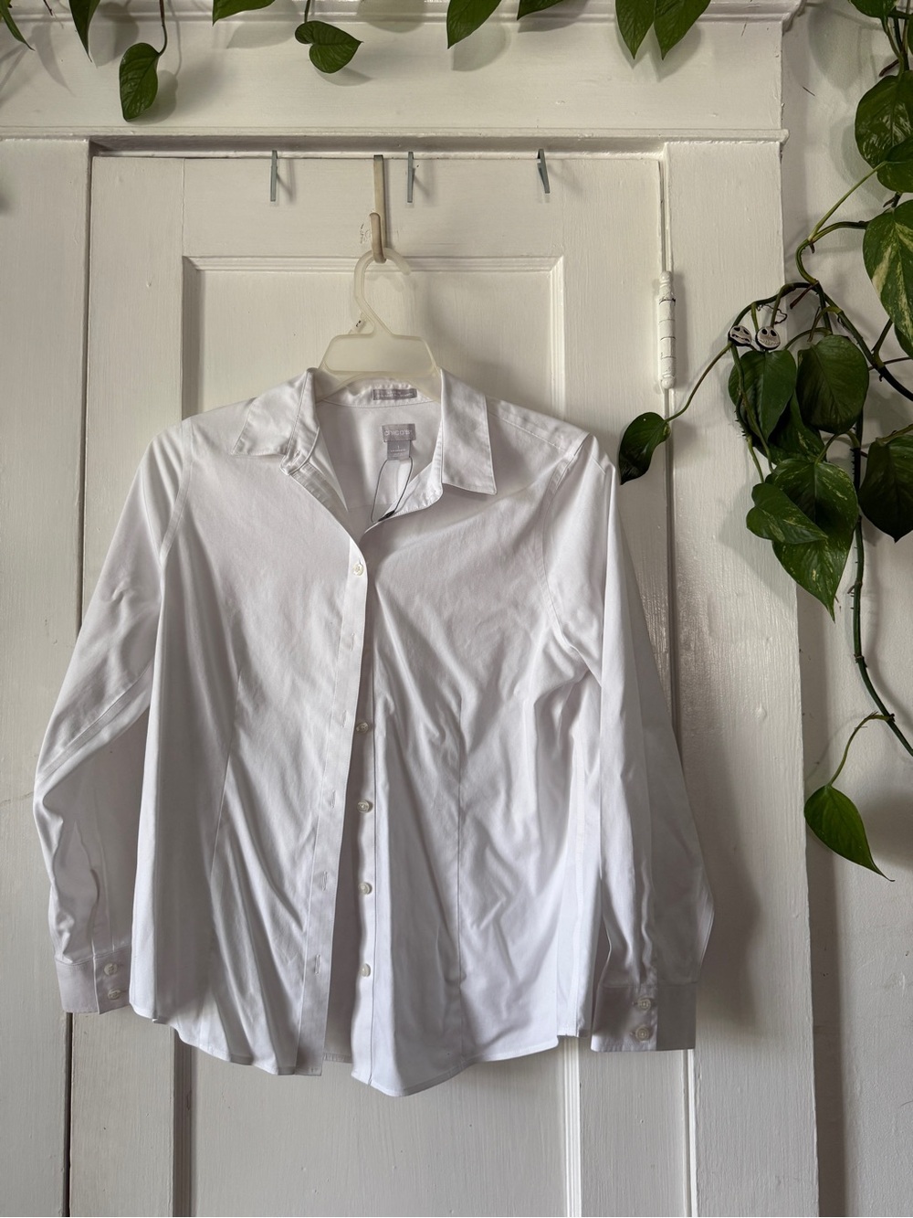 Chico's White No-Iron Coolmax Shirt size 1
